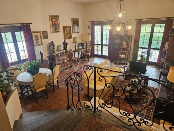 casa indipendente in vendita a Ventimiglia