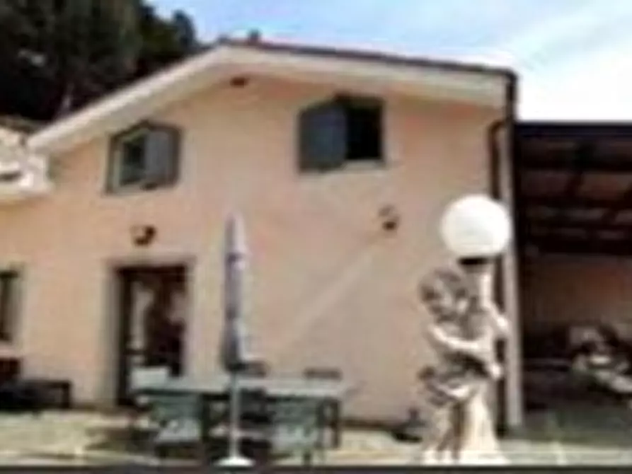 casa indipendente in vendita a Ventimiglia