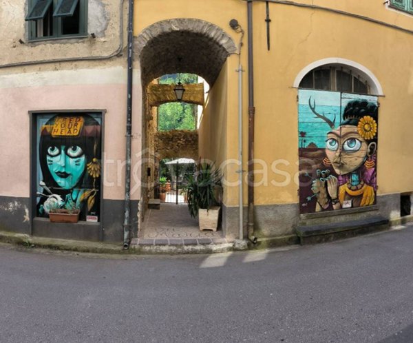 appartamento in vendita a Vessalico