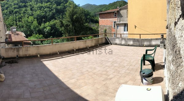 appartamento in vendita a Vessalico