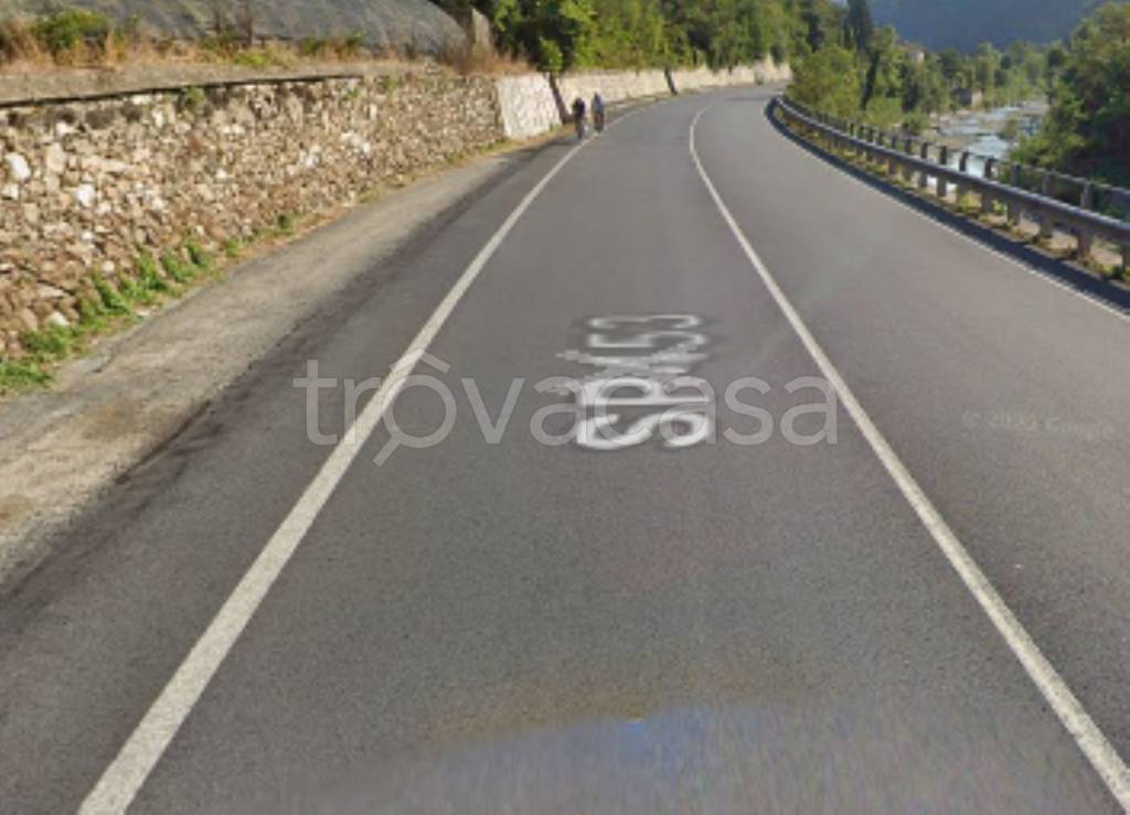 appartamento in vendita a Vessalico in zona Lenzari