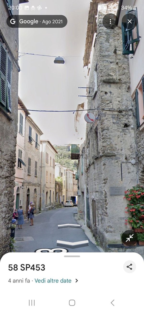 casa indipendente in vendita a Vessalico