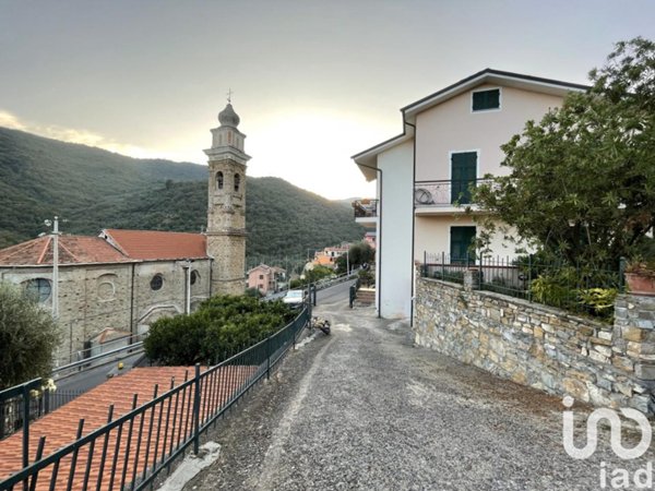 appartamento in vendita a Villa Faraldi in zona Riva Faraldi