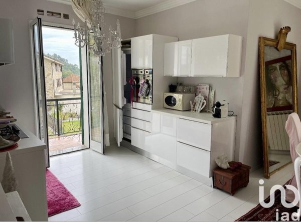 appartamento in vendita a Villa Faraldi in zona Riva Faraldi