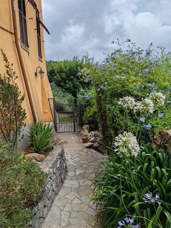 casa indipendente in vendita a Villa Faraldi in zona Tovetto