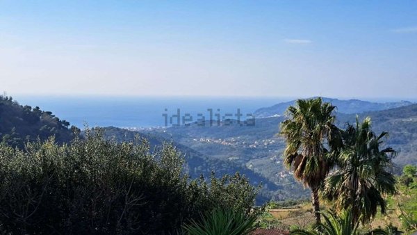 casa indipendente in vendita a Villa Faraldi in zona Tovetto