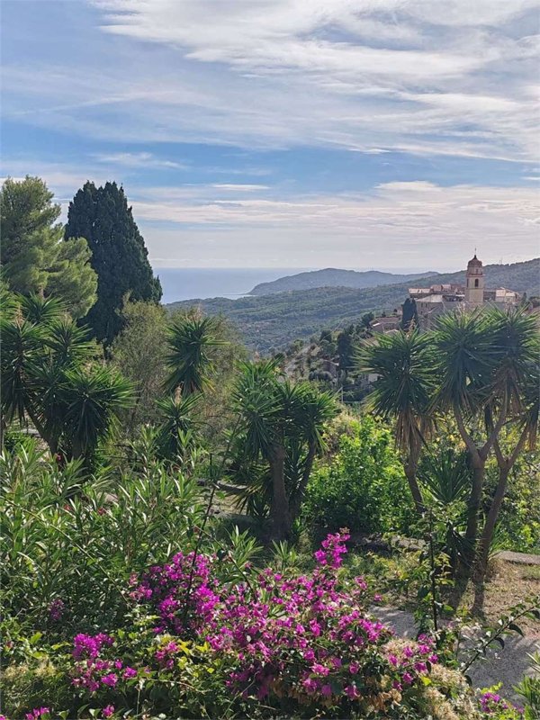casa indipendente in vendita a Villa Faraldi in zona Tovetto