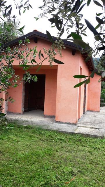 casa indipendente in vendita a Villa Faraldi in zona Riva Faraldi