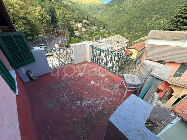 casa indipendente in vendita a Montalto Carpasio in zona Carpasio