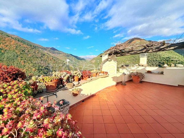 appartamento in vendita a Montalto Carpasio in zona Montalto Ligure