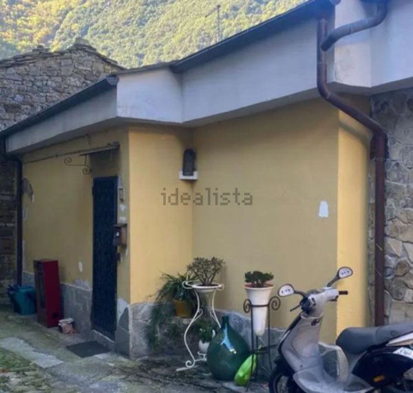 appartamento in vendita a Montalto Carpasio