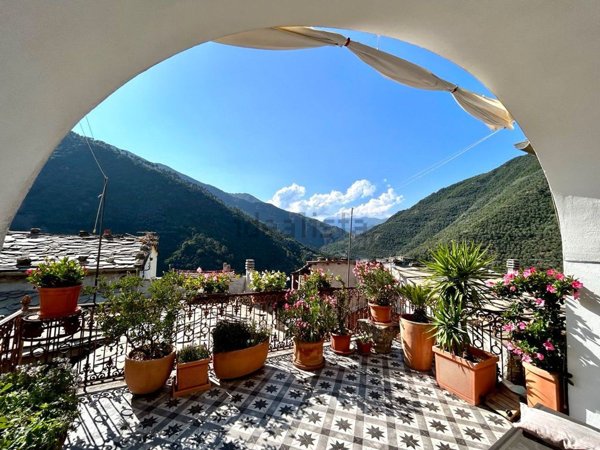 casa indipendente in vendita a Montalto Carpasio in zona Montalto Ligure