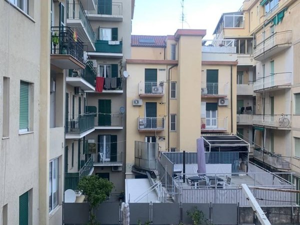 appartamento in vendita ad Alassio