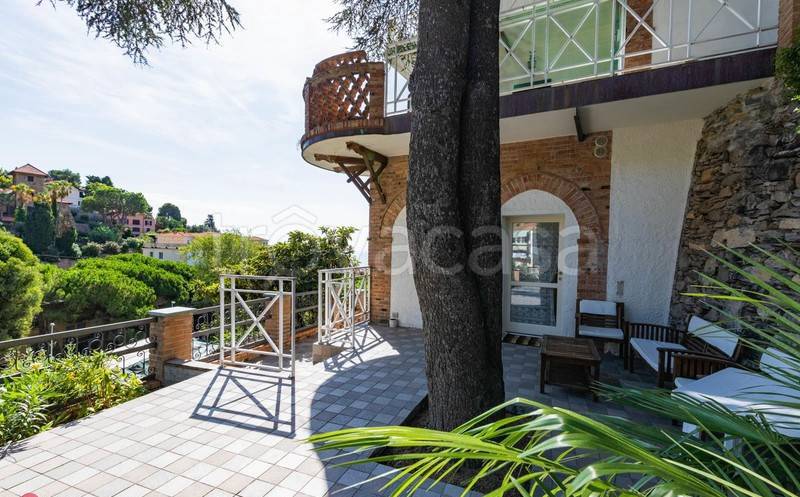 appartamento in vendita ad Alassio