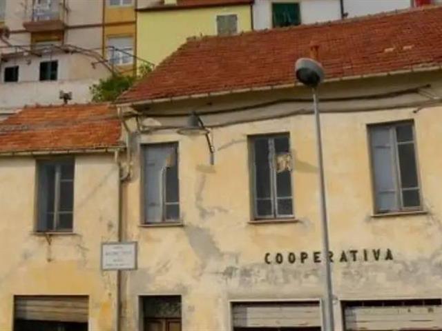 casa indipendente in vendita ad Alassio