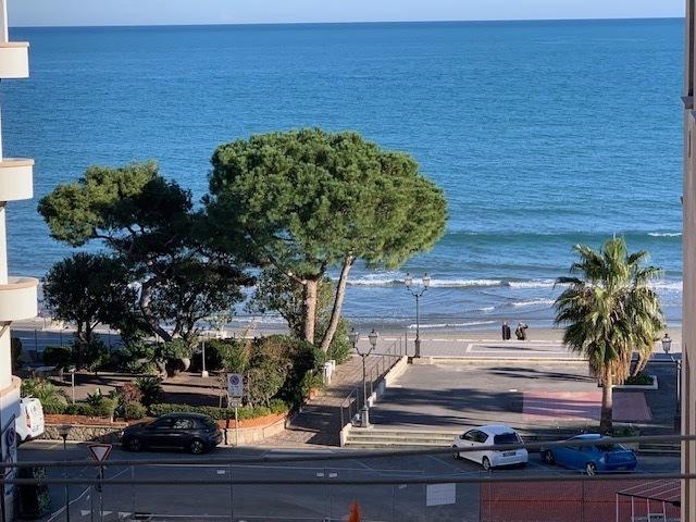 appartamento in vendita ad Alassio