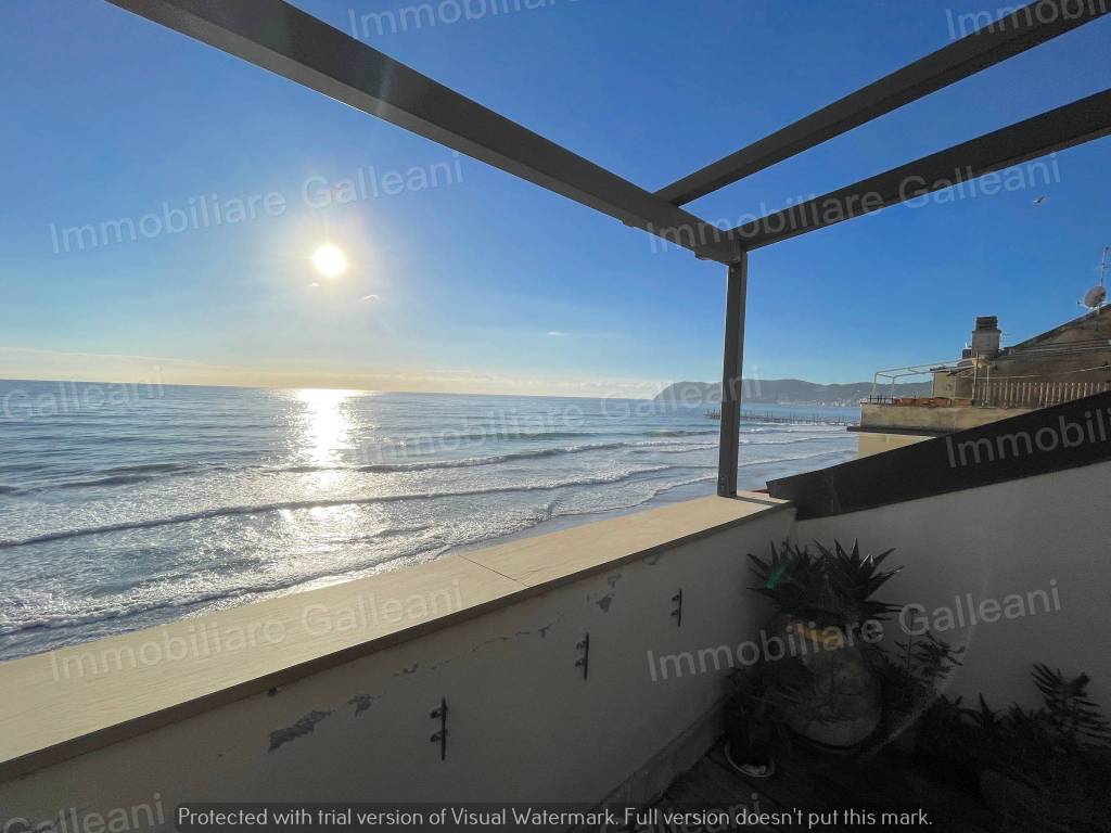 appartamento in vendita ad Alassio