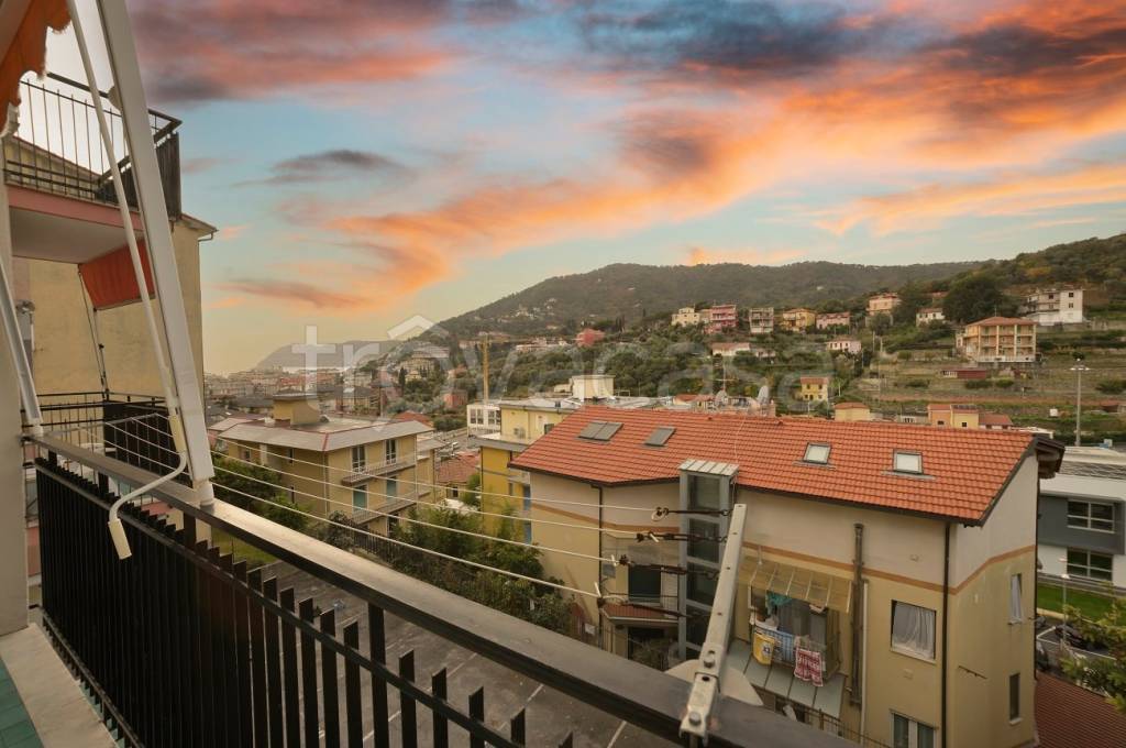 appartamento in vendita ad Alassio