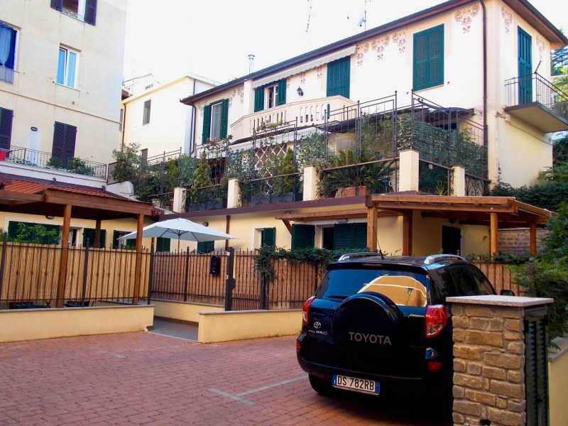 appartamento in vendita ad Alassio