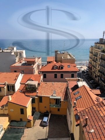 appartamento in vendita ad Alassio