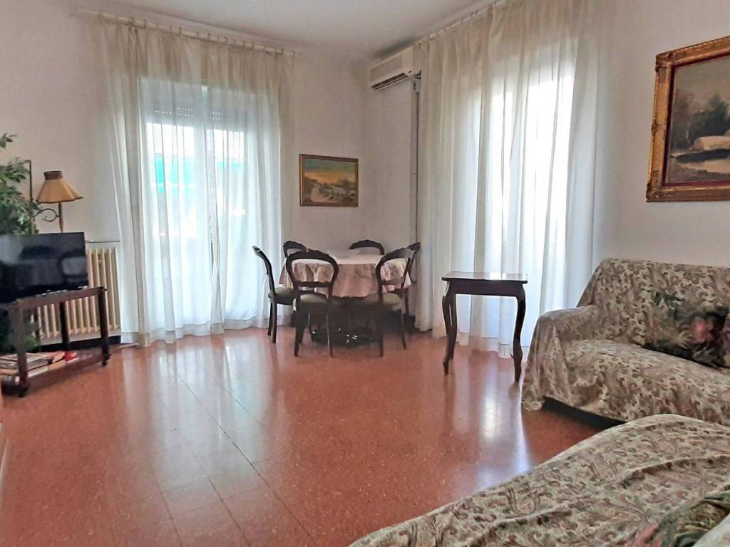 appartamento in vendita ad Alassio