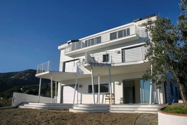 appartamento in vendita ad Alassio