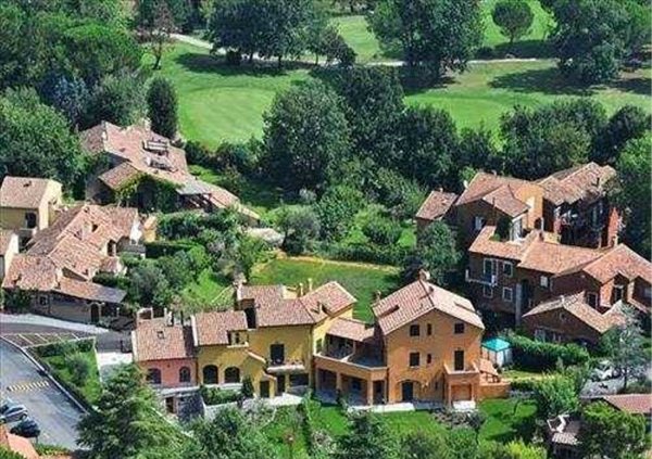 casa indipendente in vendita ad Alassio
