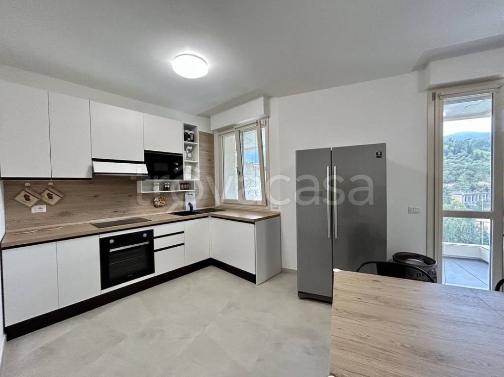 appartamento in vendita ad Alassio