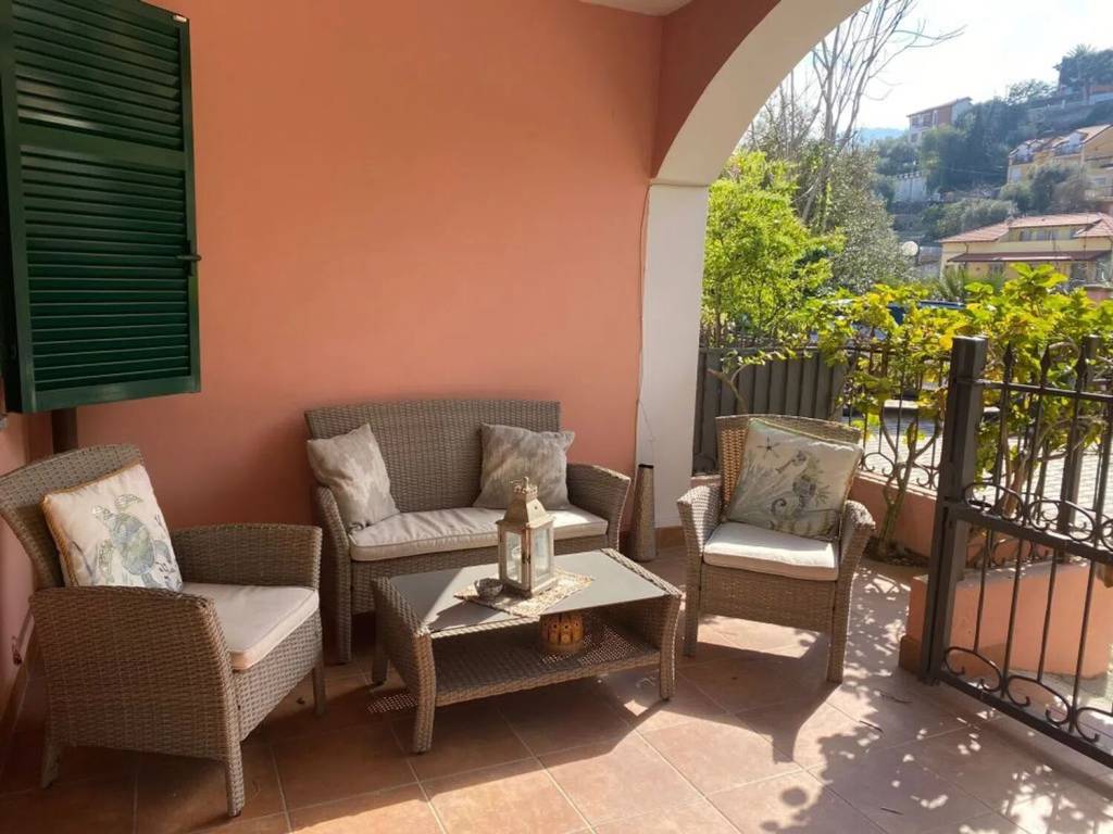 appartamento in vendita ad Alassio
