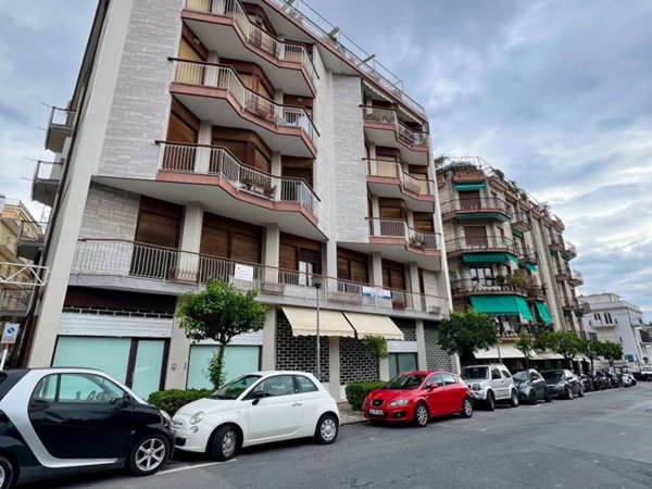 appartamento in vendita ad Alassio