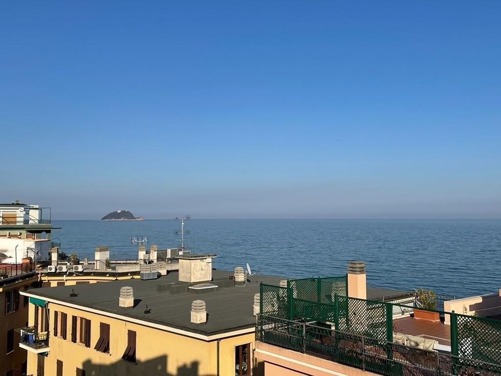 appartamento in vendita ad Alassio
