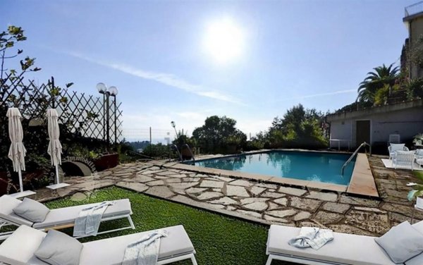 casa indipendente in vendita ad Alassio