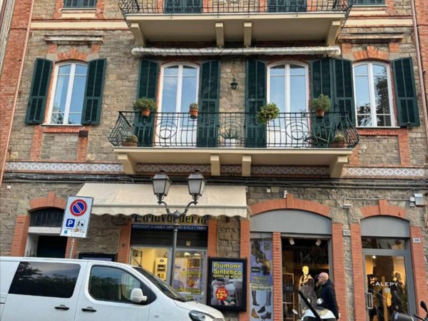 appartamento in vendita ad Alassio