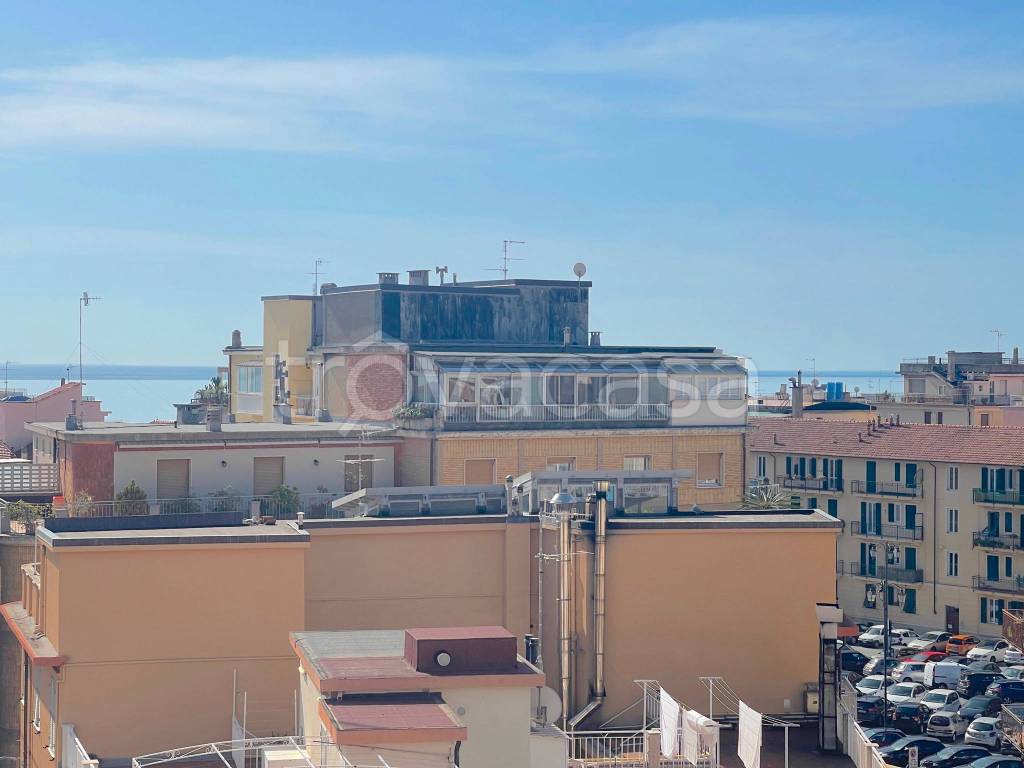 appartamento in vendita ad Alassio