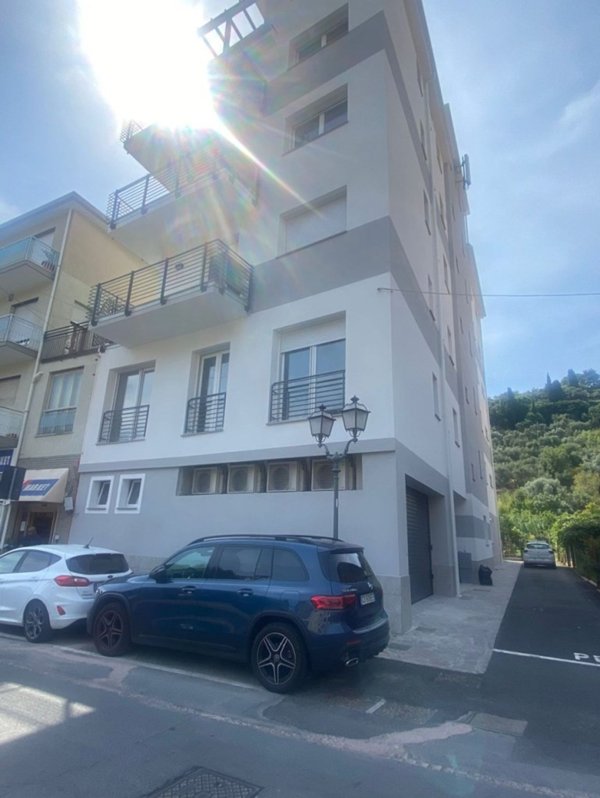 appartamento in vendita ad Alassio