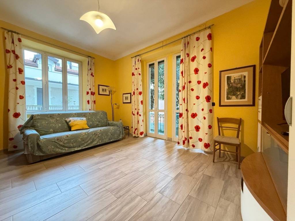 appartamento in vendita ad Alassio