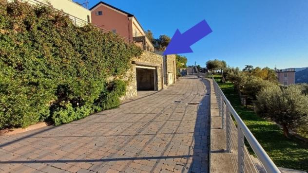 negozio in vendita ad Alassio