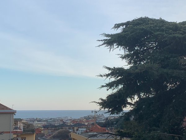 appartamento in vendita ad Alassio