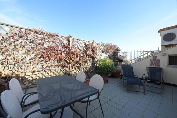 appartamento in vendita ad Alassio