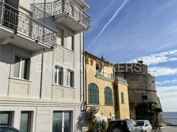 appartamento in vendita ad Alassio