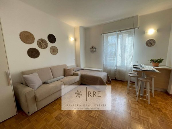 appartamento in vendita ad Alassio