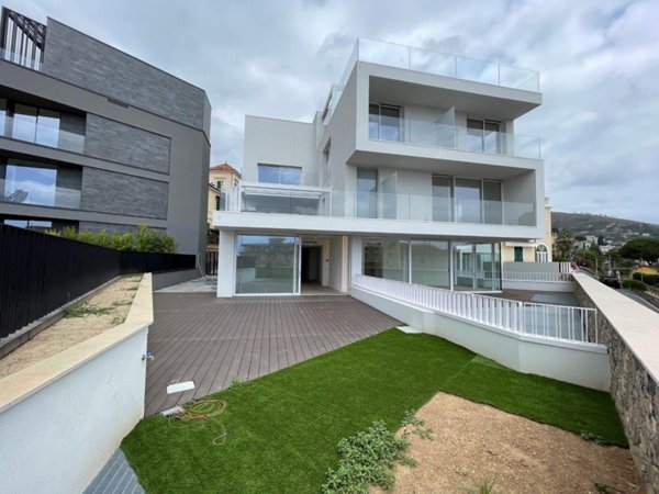 appartamento in vendita ad Alassio