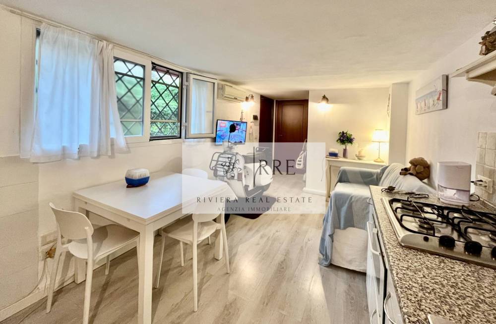 appartamento in vendita ad Alassio