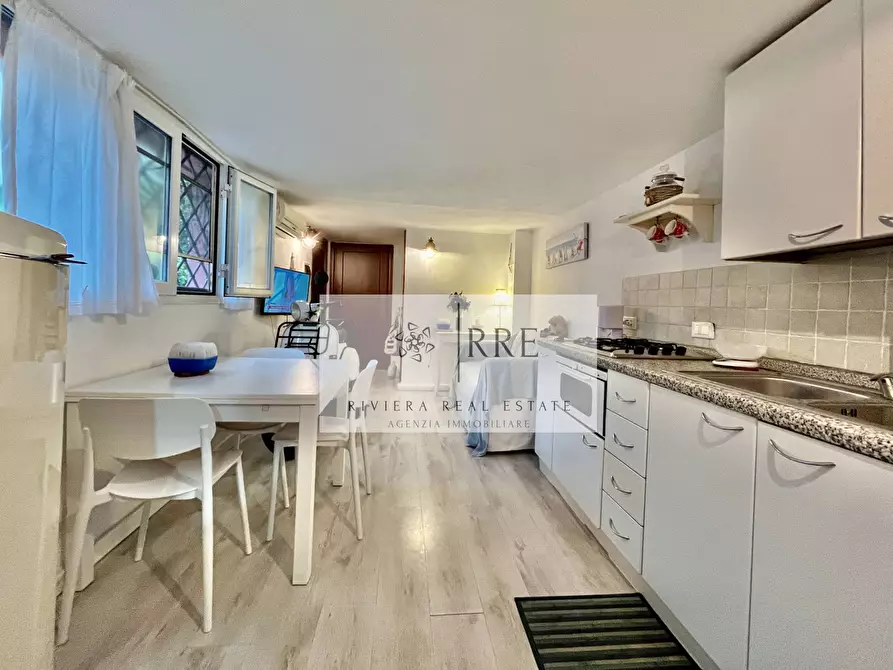 appartamento in vendita ad Alassio