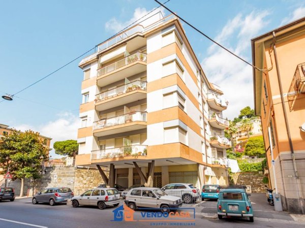 appartamento in vendita ad Alassio