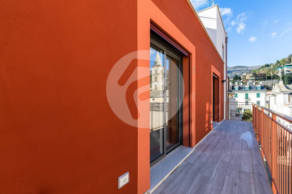 appartamento in vendita ad Alassio