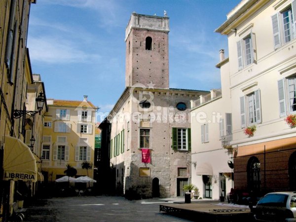 appartamento in vendita ad Alassio