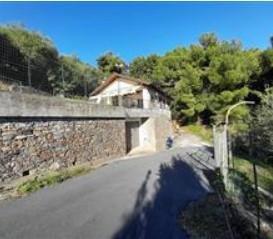 appartamento in vendita ad Alassio