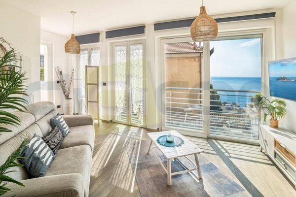 appartamento in vendita ad Alassio in zona Solva