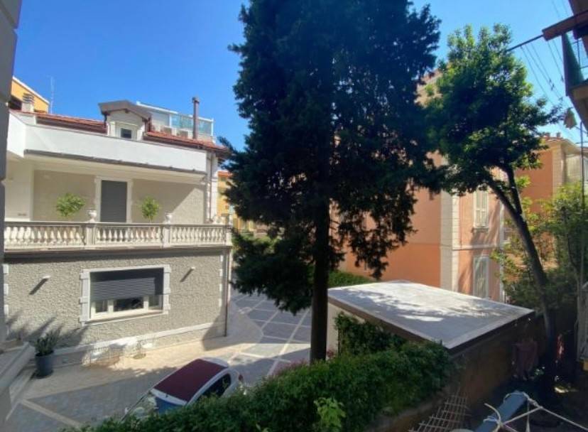 appartamento in vendita ad Alassio